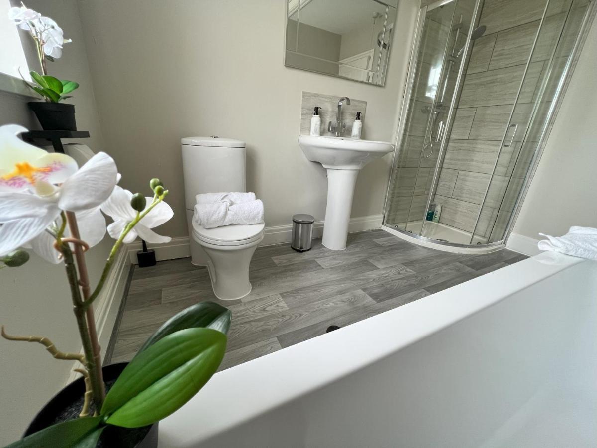 Kim Family Holiday Get-Away 4 Bedrooms 2 Baths Blackpool Buitenkant foto