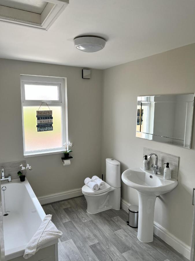Kim Family Holiday Get-Away 4 Bedrooms 2 Baths Blackpool Buitenkant foto